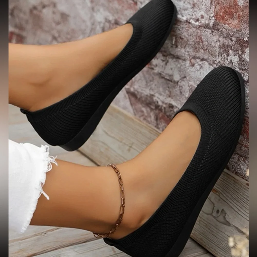 Women’s Black Knit Ballet Flats